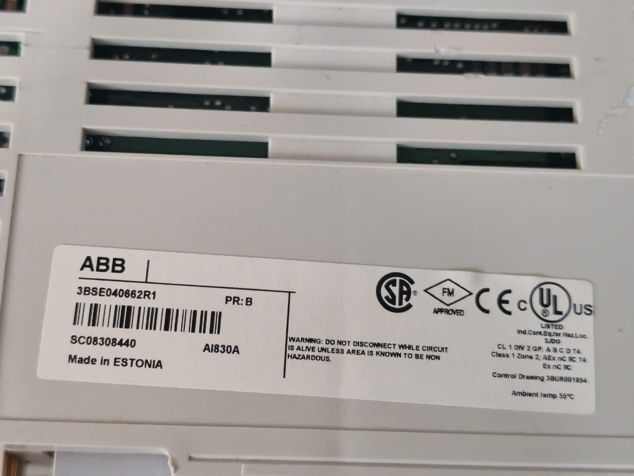 ABB 3BSE040662R1 PR:B ABB AI830A 3BSE040662R1 PR:B ANALOG INPUT MODULE RTD 8