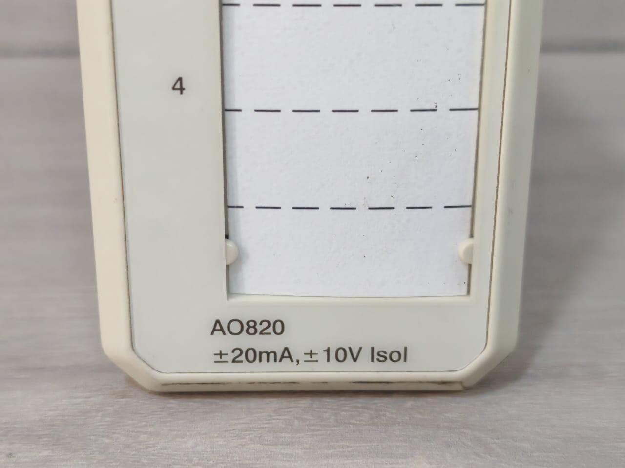 ABB 3BSE008546R1 PR:J ABB AO820 3BSE008546R1 PR:J ANALOG OUTPUT MODULE 20mA 10V ISOL 2
