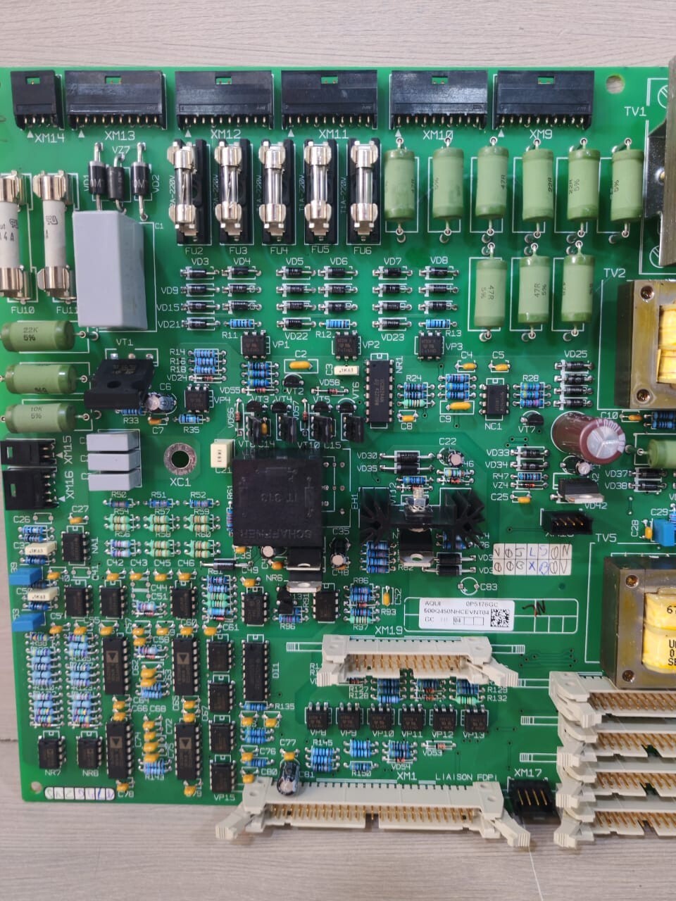 MGE CARTE 500Q450NHCEVNT04 MGE CARTE AQUI 51028039XD-1GA / 2GA 0P5176GC - 500Q450NHCEVNT04 PCB BOARD 9