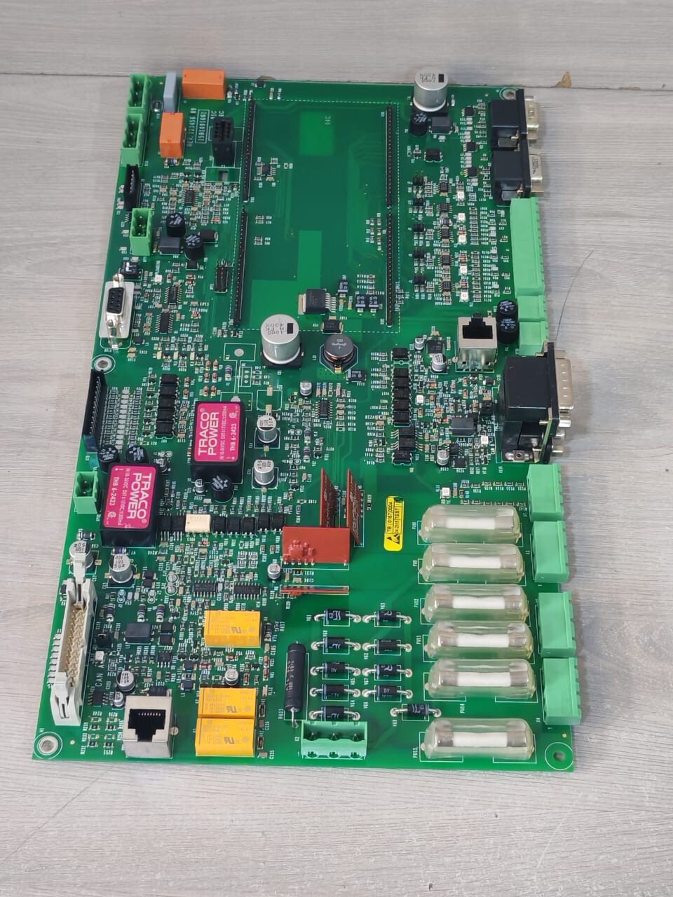 EMERSON NETWORK POWER 15B10916G1 REV.7 / 15H50594 REV.C EMERSON NETWORK POWER 15B10916G1 REV.7 / 15H50594 REV.C BOARD PARALLEL CONTROL 3