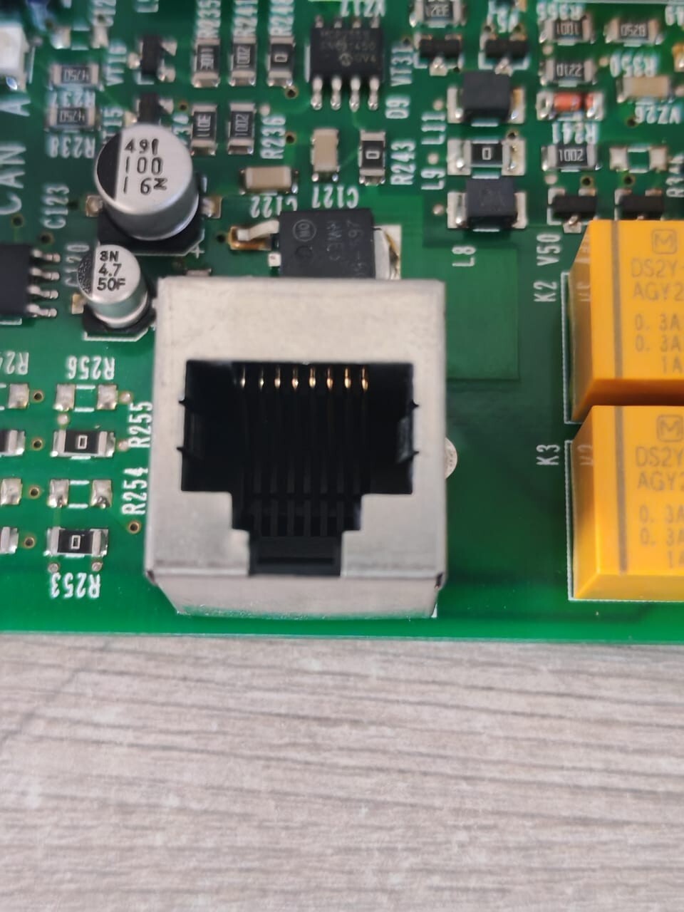 EMERSON NETWORK POWER 15B10916G1 REV.7 / 15H50594 REV.C EMERSON NETWORK POWER 15B10916G1 REV.7 / 15H50594 REV.C BOARD PARALLEL CONTROL 10