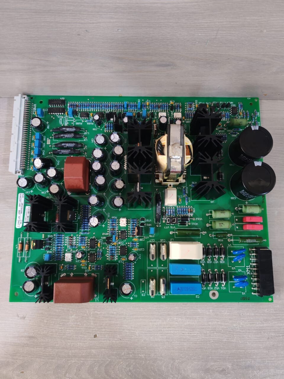 MGE UJ0R23074002 MGE ALEZ 6739817XD-1HA/2HA 0P2792HA / UJ0R23074002 PCB CARD MODULE 8