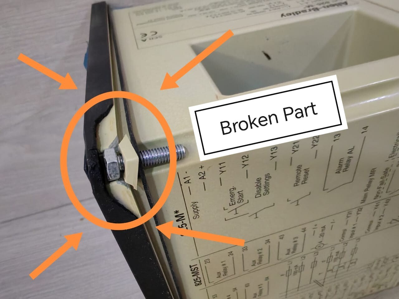 Rockwell Automation 825-M Allen Bradley 825-M* SMART MOTOR MANAGER 825M 4