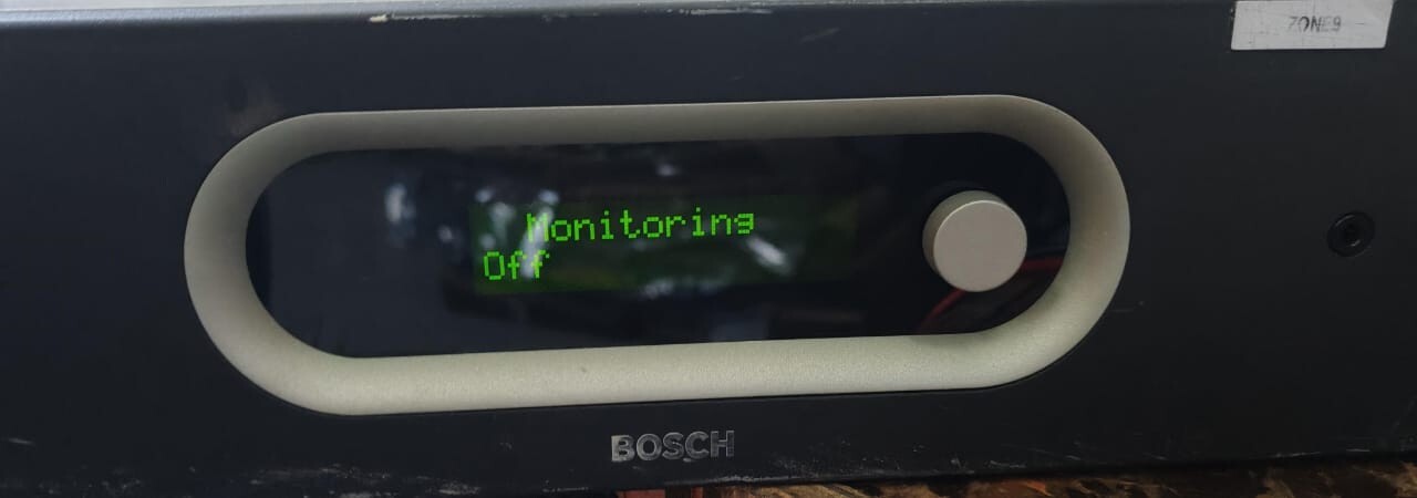 Bosch LBB-4422 BOSCH LBB 4422/10 HW 02/06 NC 890044221001 POWER AMPLIFIER 100-240V 3