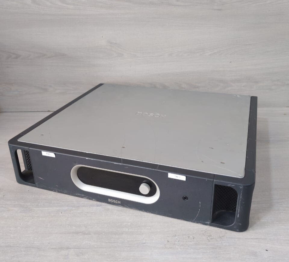 Bosch LBB-4422 BOSCH LBB 4422/10 HW 02/06 NC 890044221001 POWER AMPLIFIER 100-240V 8