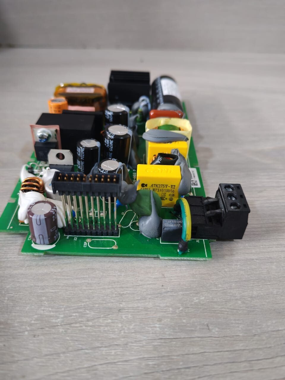 Schneider Electric OTC026 OTC026 - 661G POWER SUPPLY FROM SCHNEIDER ELECTRIC MODICON TM241CE40R 5