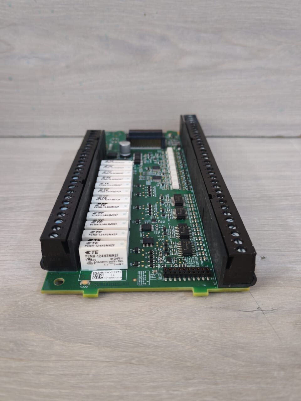 Schneider Electric TM241CE40R E204460 M11Y94V-0 MOTHER BOARD FROM SCHNEIDER ELECTRIC MODICON TM241CE40R 4