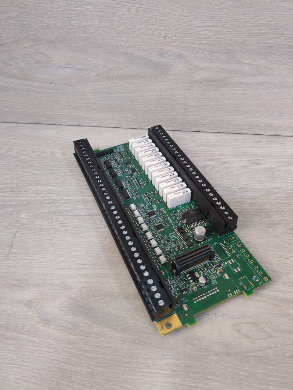 Schneider Electric TM241CE40R E204460 M11Y94V-0 MOTHER BOARD FROM SCHNEIDER ELECTRIC MODICON TM241CE40R 9