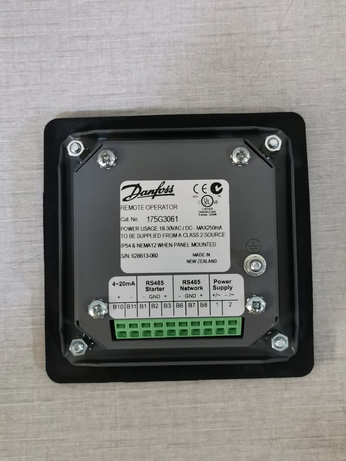 Danfoss 175G3061 DANFOSS 175G3061 Remote Operator DANFOSS DRIVES 8