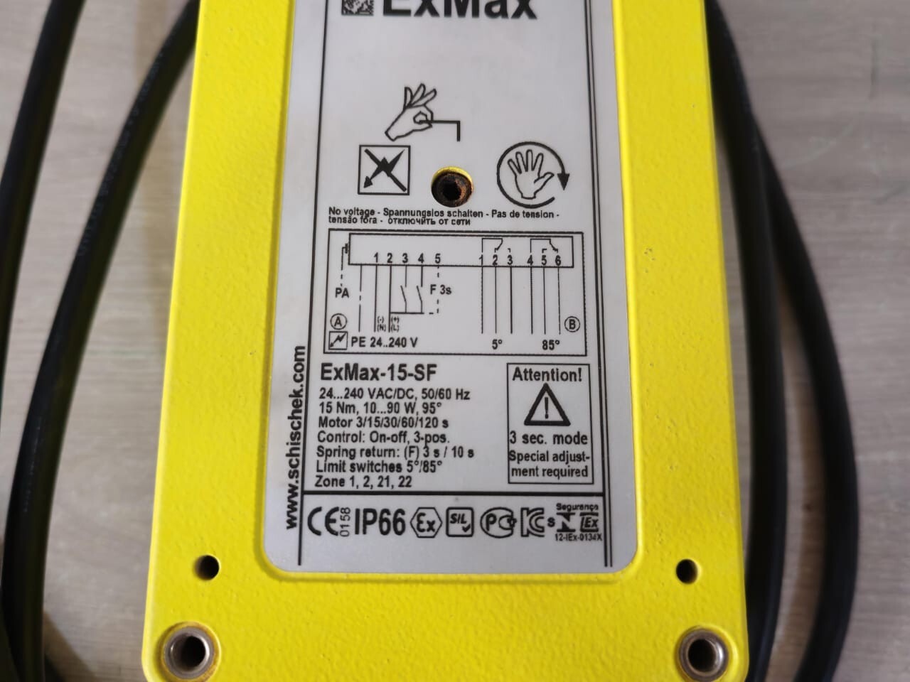 SCHISCHEK SF-24 SCHISCHEK EXPLOSION PROOF EXMAX-15-SF 24-240VAC/DC 15NM 6