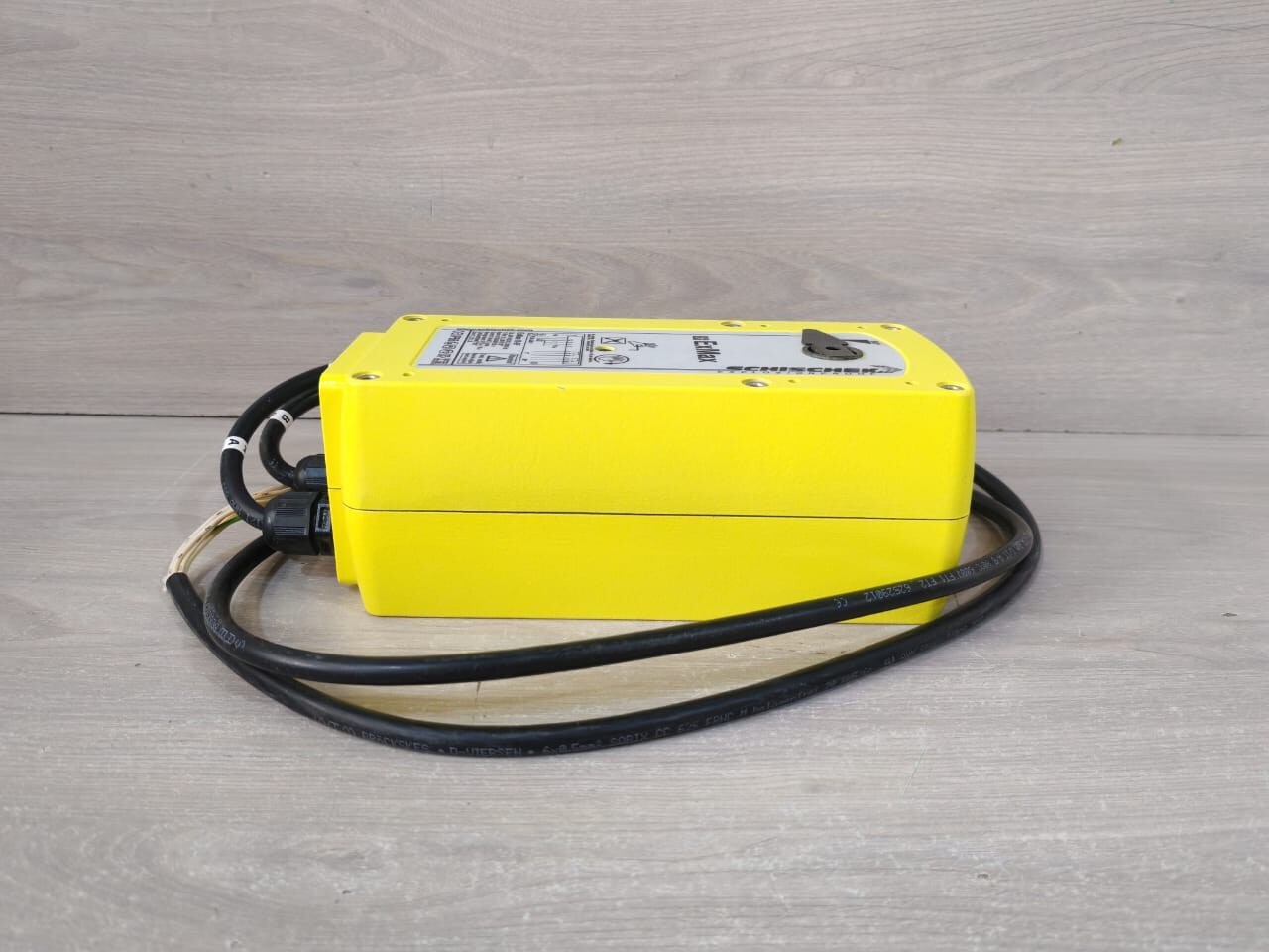 SCHISCHEK SF-24 SCHISCHEK EXPLOSION PROOF EXMAX-15-SF 24-240VAC/DC 15NM 10
