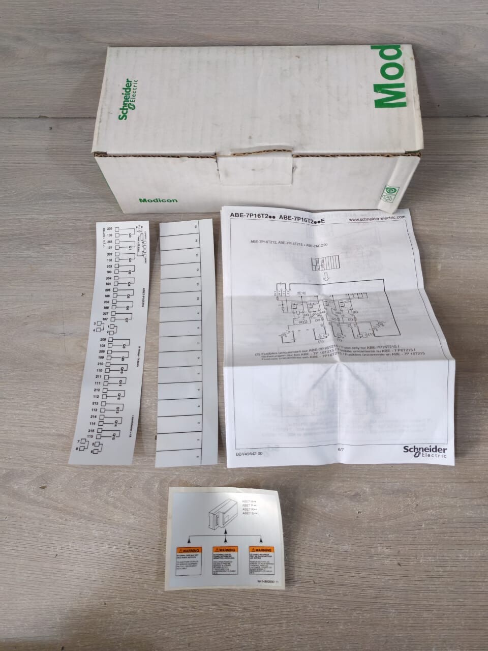 Schneider Electric P16T210 SCHNEIDER ELECTRIC ABE7 P16T210 Modicon 064453 5