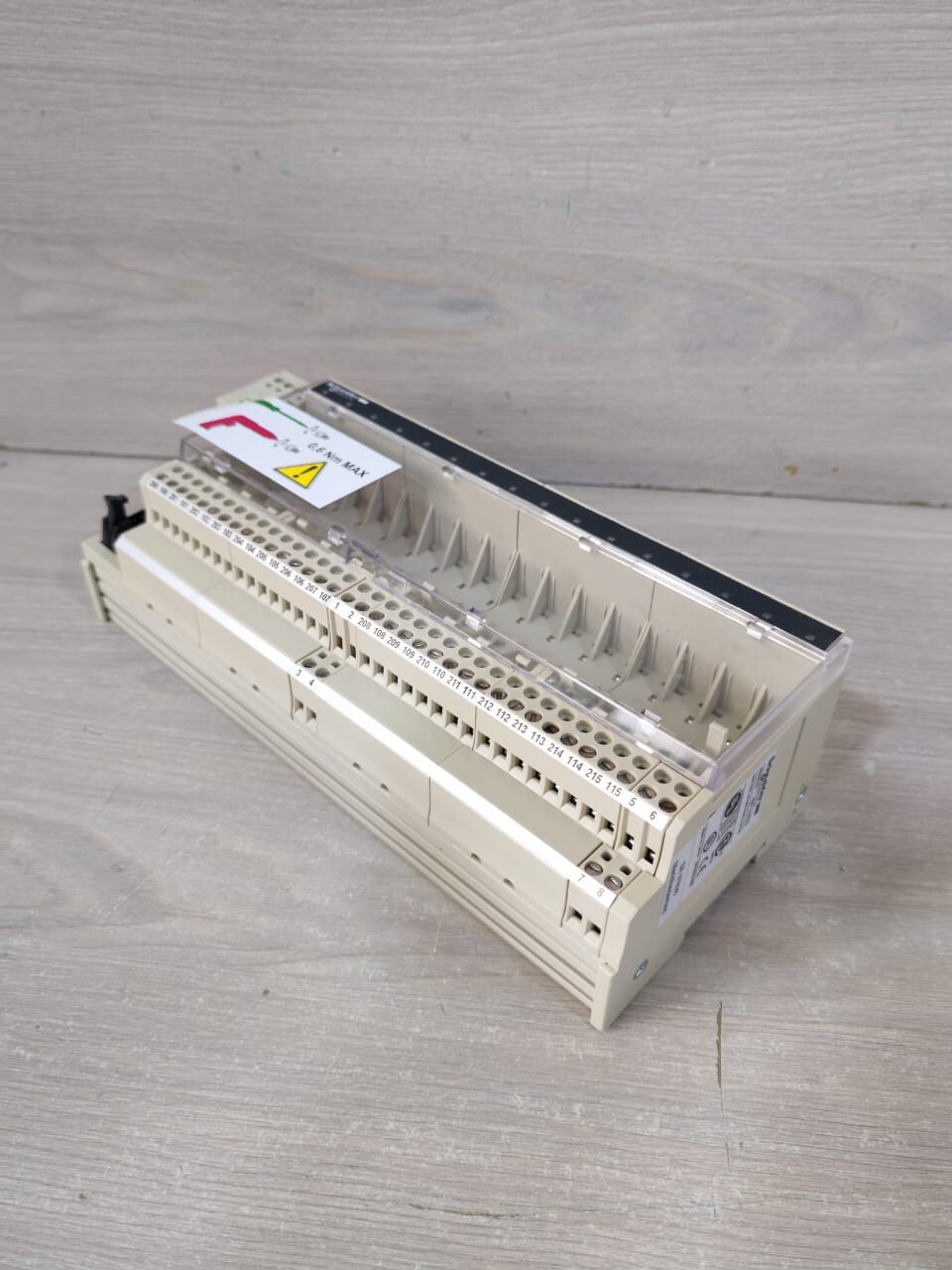 Schneider Electric P16T210 SCHNEIDER ELECTRIC ABE7 P16T210 Modicon 064453 9