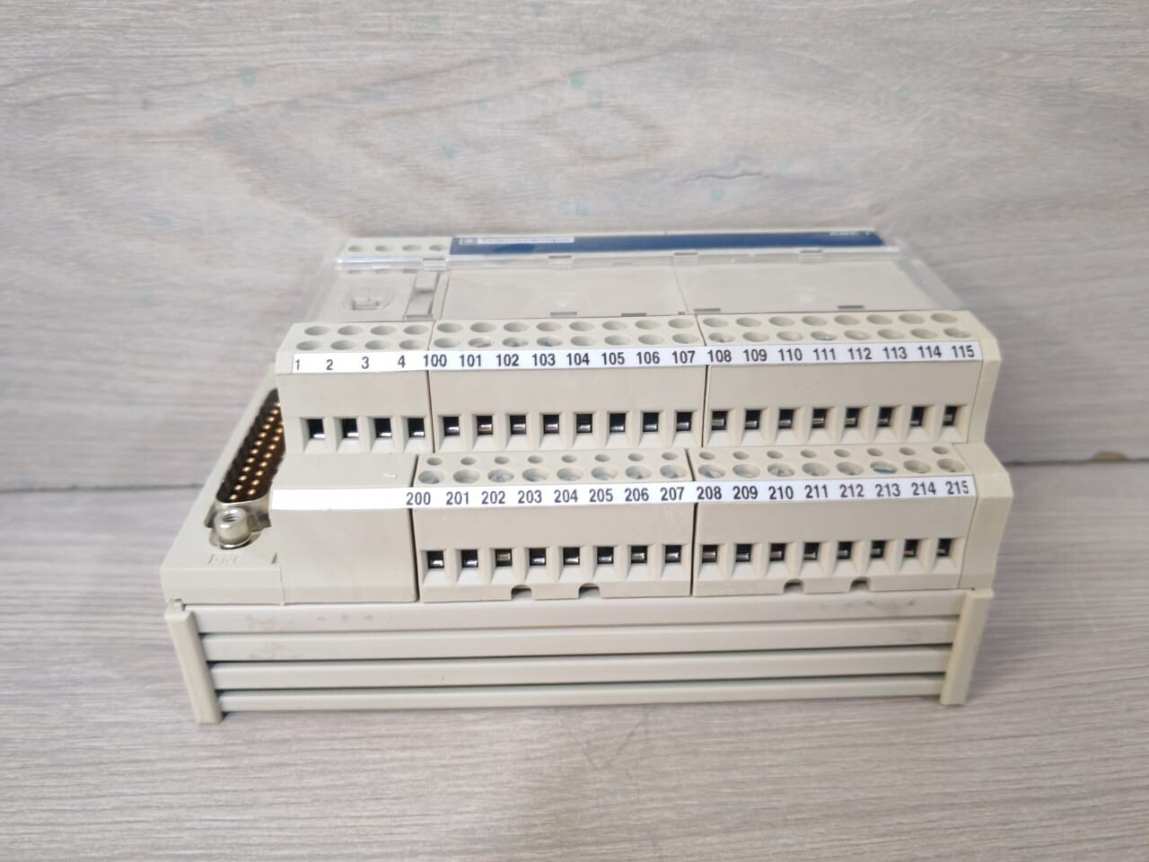 Schneider Electric CPA03 Telemecanique ABE7 CPA03 Modicon Base 8 Analog Chanel 8