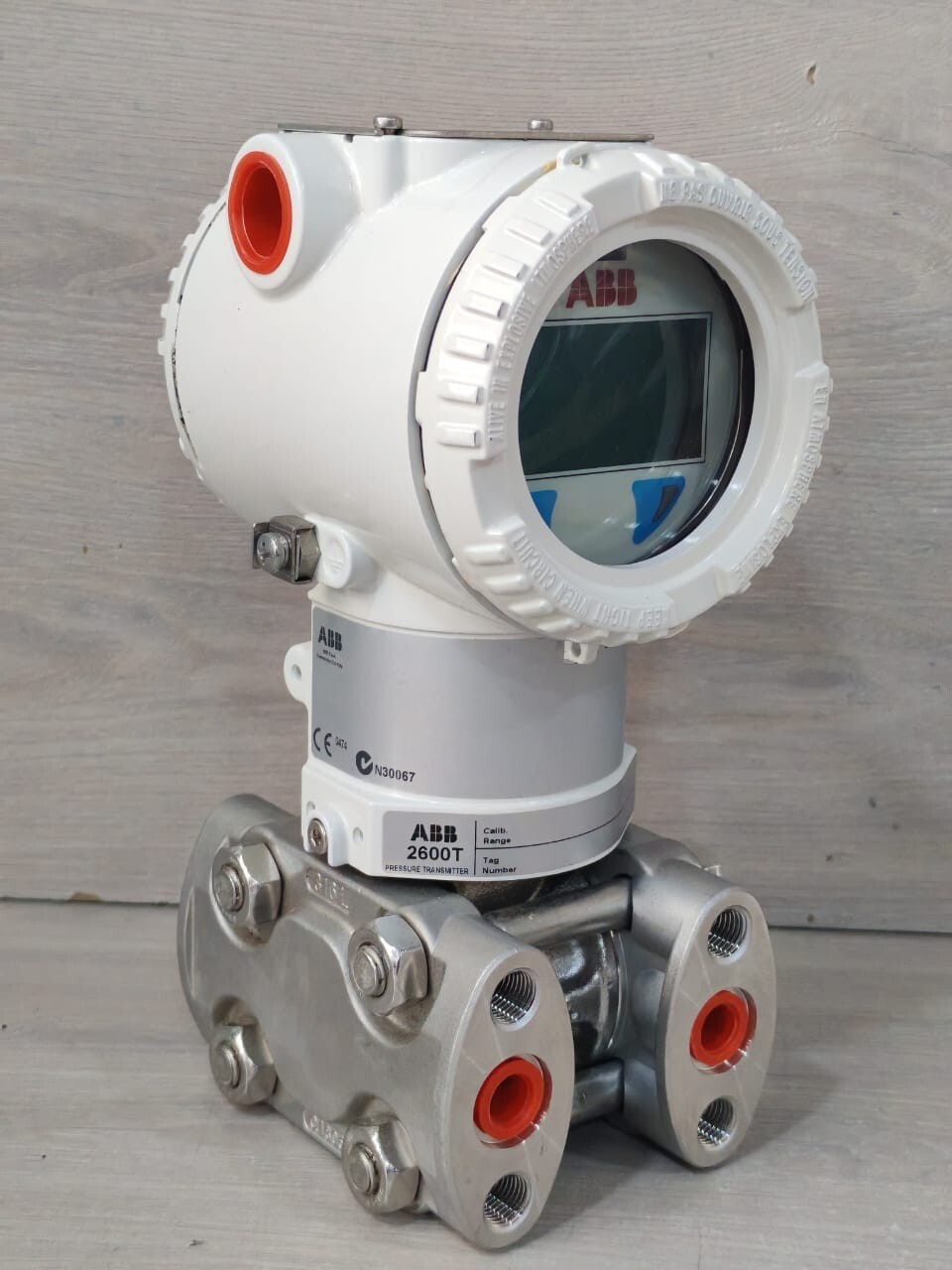 ABB 266DSHHSSB2B7 LSB5C6 HW REV 1.2.4 MD:04.19 ABB 2600T 266DSHHSSB2B7 LSB5C6 HW REV 1.2.4 MD:04.19 PRESSURE TRANSMITTER 4