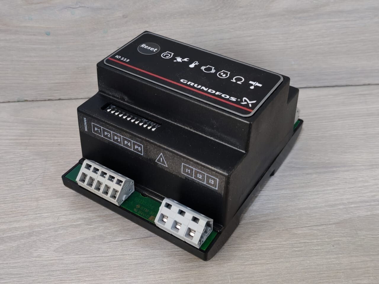 Grundfos 98711370 Grundfos IO 113 Input Module 98711370 10