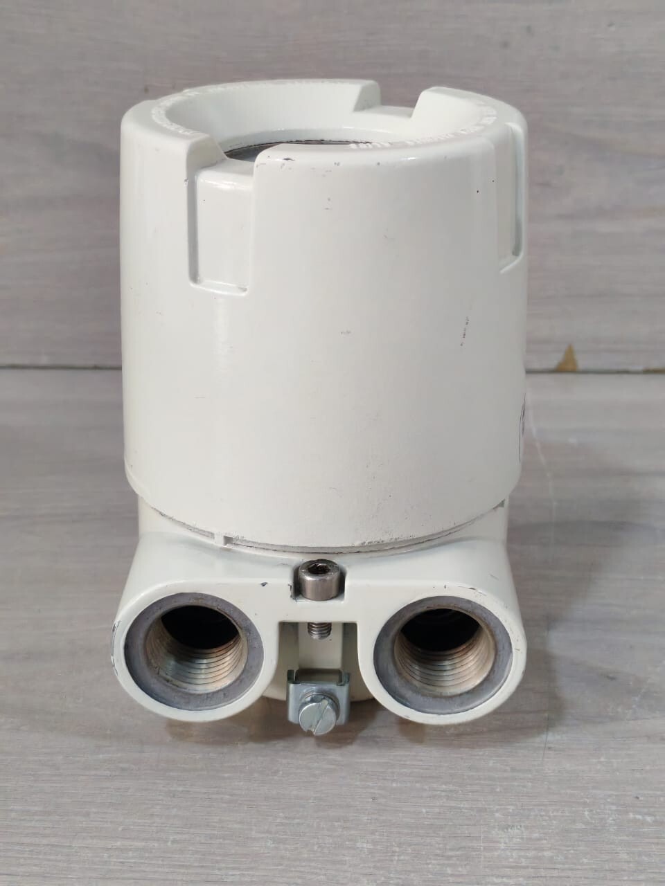 ABB REV-01 ABB TTF300 Y0C2/OPT HW-REV1.05 SW-REV 01.00.06 TEMPERATURE TRANSMITTER 7
