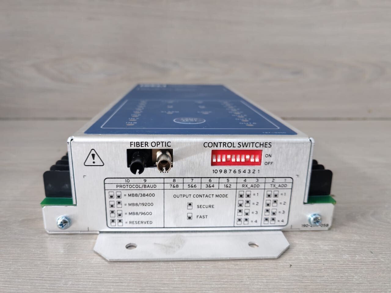 SEL SEL-2505 Sel-2505 Remote I/O Module 2505324XX 8