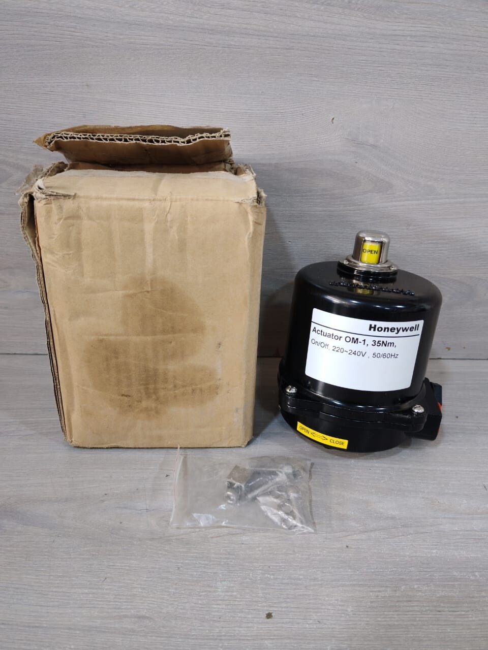 HONEYWELL OM-1,35Nm ON/OFF,220-240V,50/60Hz BUTTERFLY VALVE ACTUATOR
