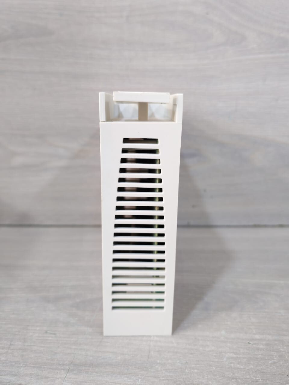 Schneider Electric TCSESU083FN0 Schneider Electric TCSESU083FN0 ConneXium Switch 8TX 8