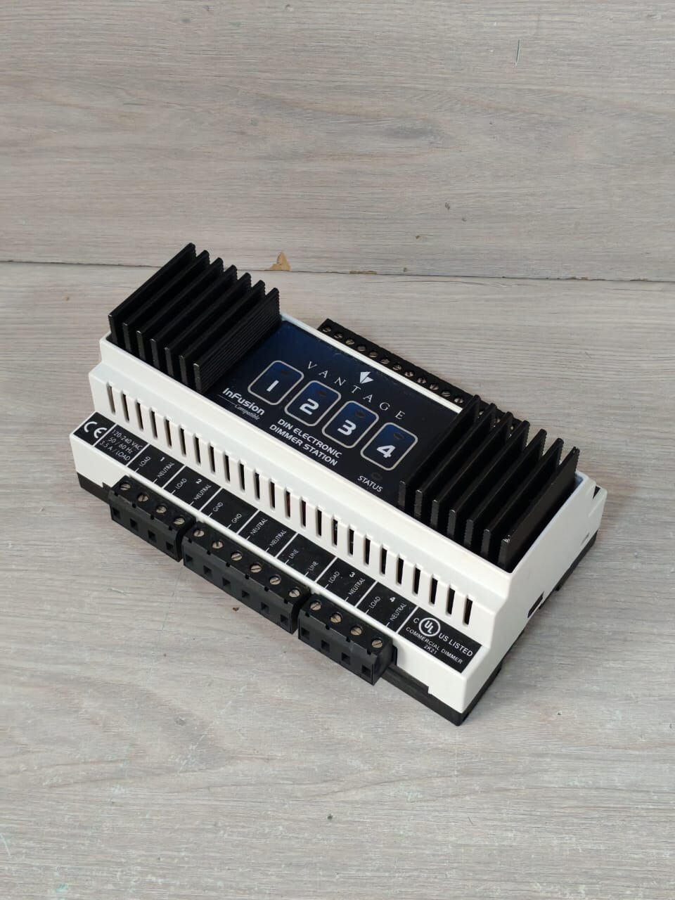 VANTAGE CONTROLS DIN-EDS VANTAGE CONTROLS DIN-EDS DIN ELECTRONIC DIMMER STATION 7