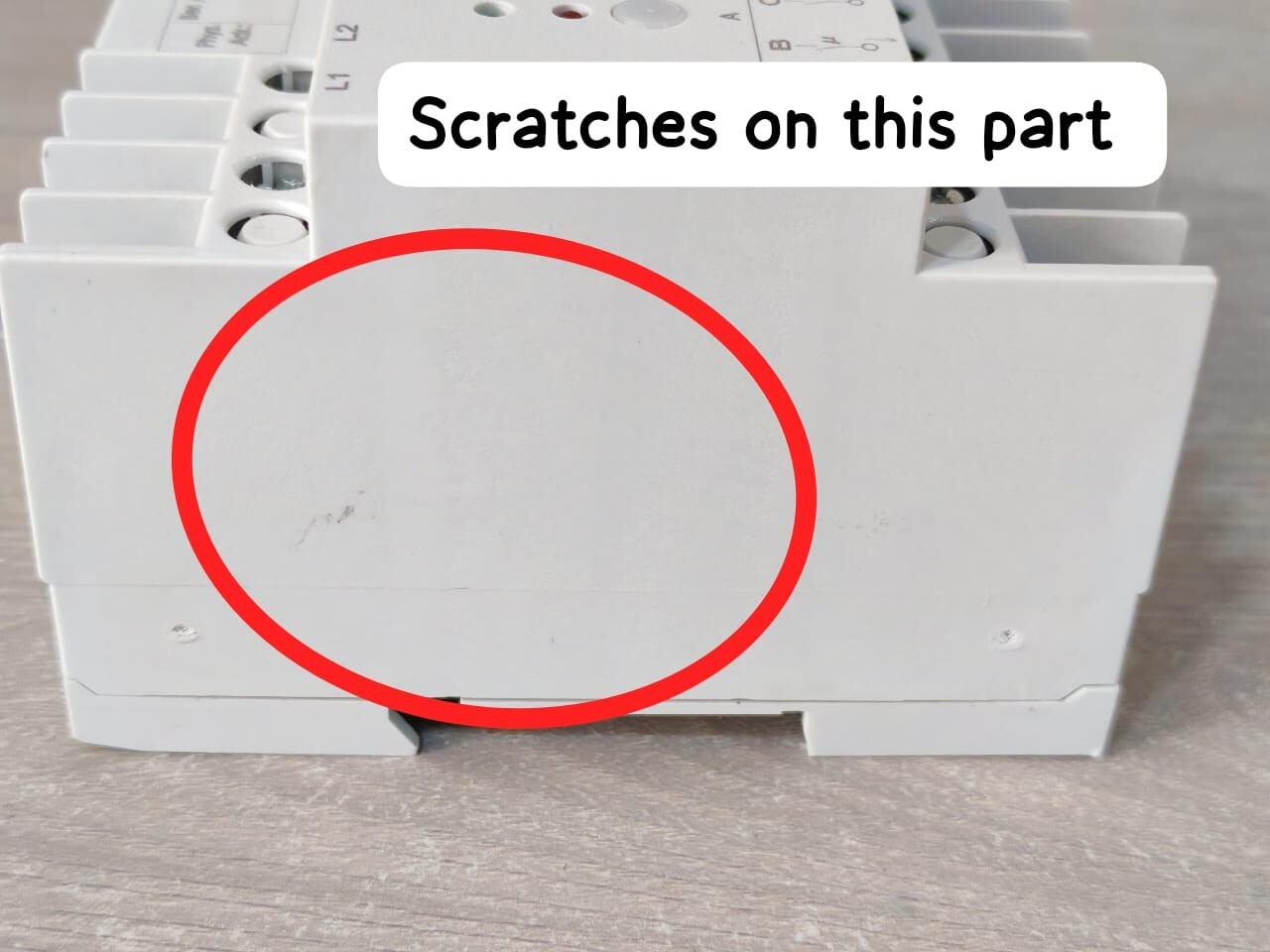 Siemens 5WG1 526-1AB02 V2.10 SIEMENS 5WG1 526-1AB02 V2.10 EIB SWITCHING /DIMMING ACTUATOR 230V 7