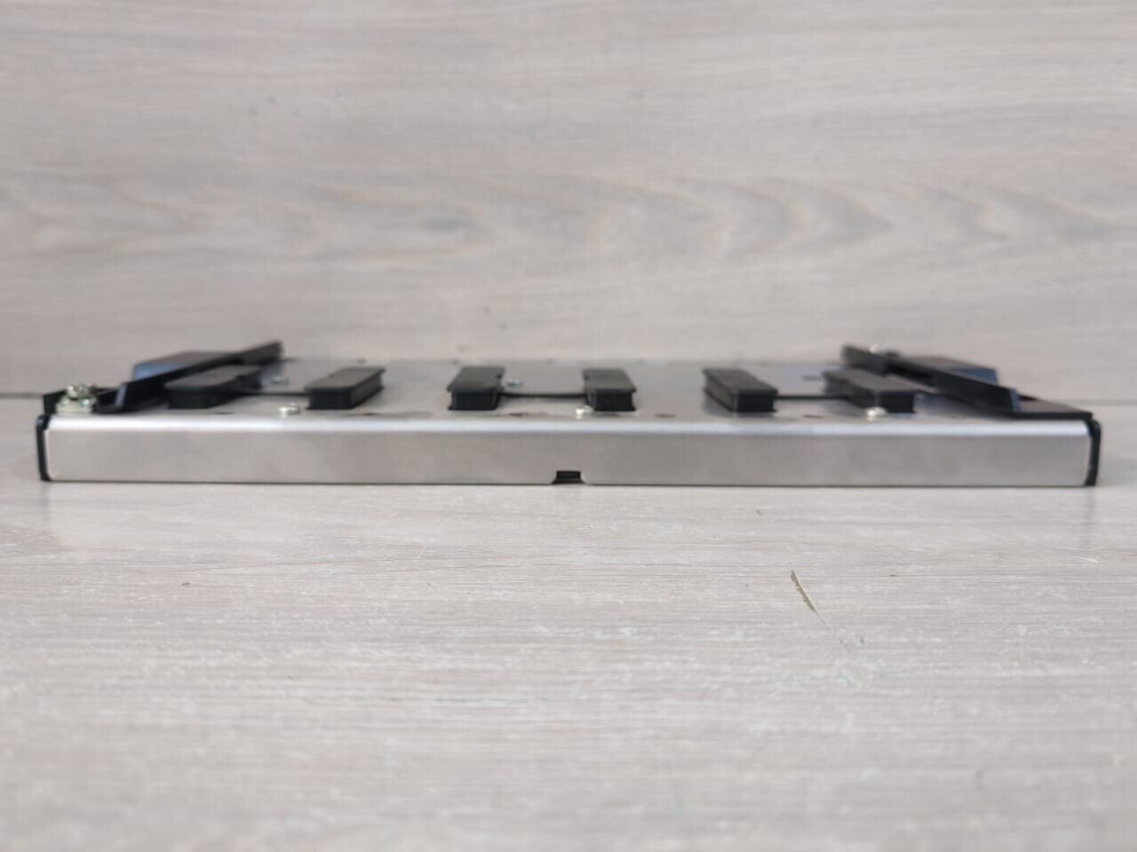 Schneider Electric TSXRKY6 SCHNEIDER ELECTRIC TSXRKY6 6 SLOT RACK 7