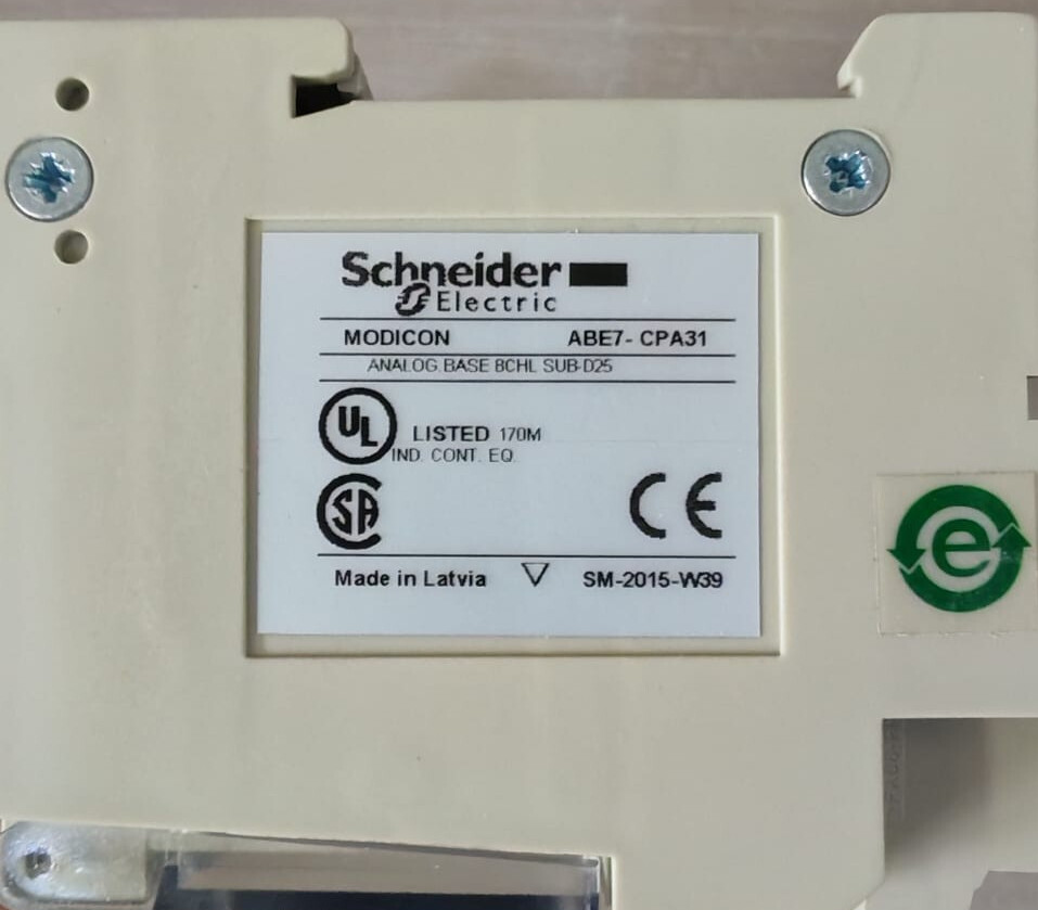 Schneider Electric PV-01 SCHNEIDER ELECTRIC MODICON ABE7-CPA31 PV:01 3