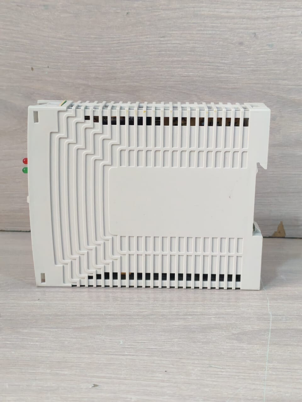 ABB CP-E ABB CP-E 24/0.75 1SVR427030R0000 SWITCHING MODE POWER SUPPLY 7