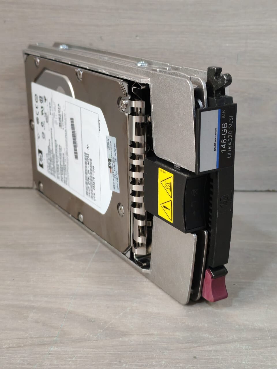 HP ULTRA-320 HP BF1468B26B 412751-015 146-GB 10K ULTRA 320 SCSI HARD DRIVE 4