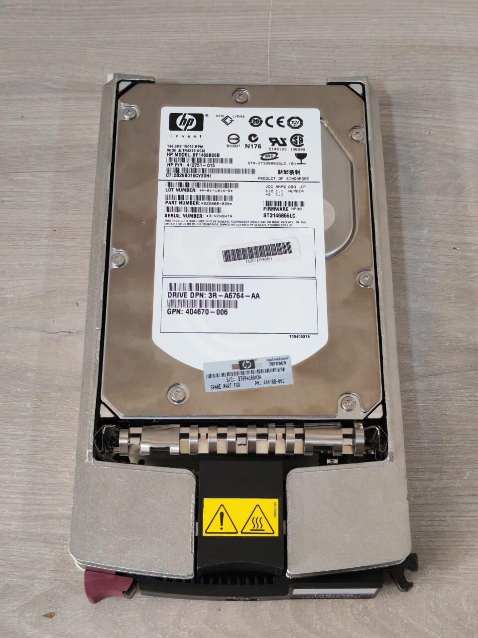 HP ULTRA-320 HP BF1468B26B 412751-015 146-GB 10K ULTRA 320 SCSI HARD DRIVE 7