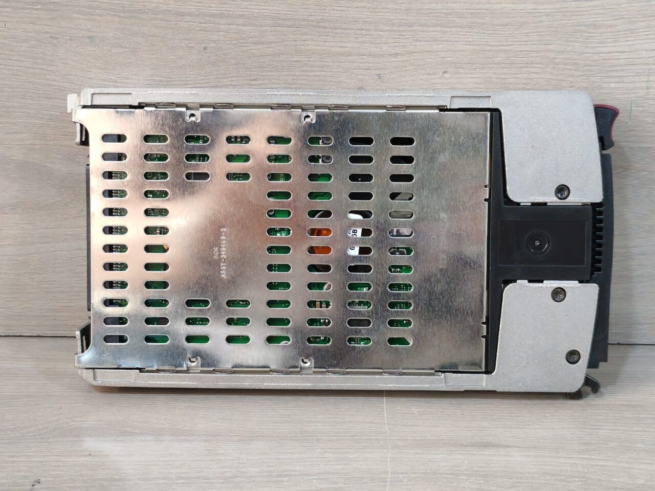 HP ULTRA-320 HP BF1468B26B 412751-015 146-GB 10K ULTRA 320 SCSI HARD DRIVE 10