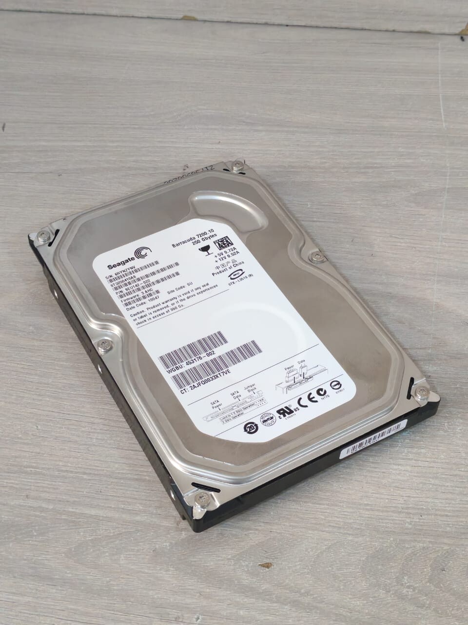 Seagate 9EU142-022 SEAGATE 9EU142-022 F/W 3.AHC BARRACUDA 7200.10 250 GBYTES HARD DRIVE 2