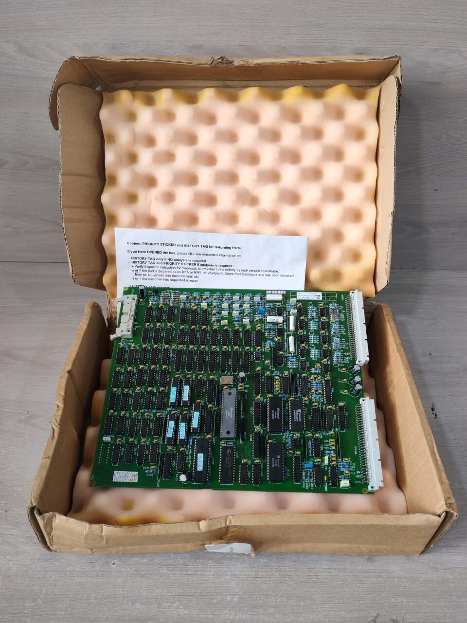 SCHNEIDER ELECTRIC 51028162SE / 51028161XD-1FA CARTE AROI PCBA GALAXY-PW-SPARE