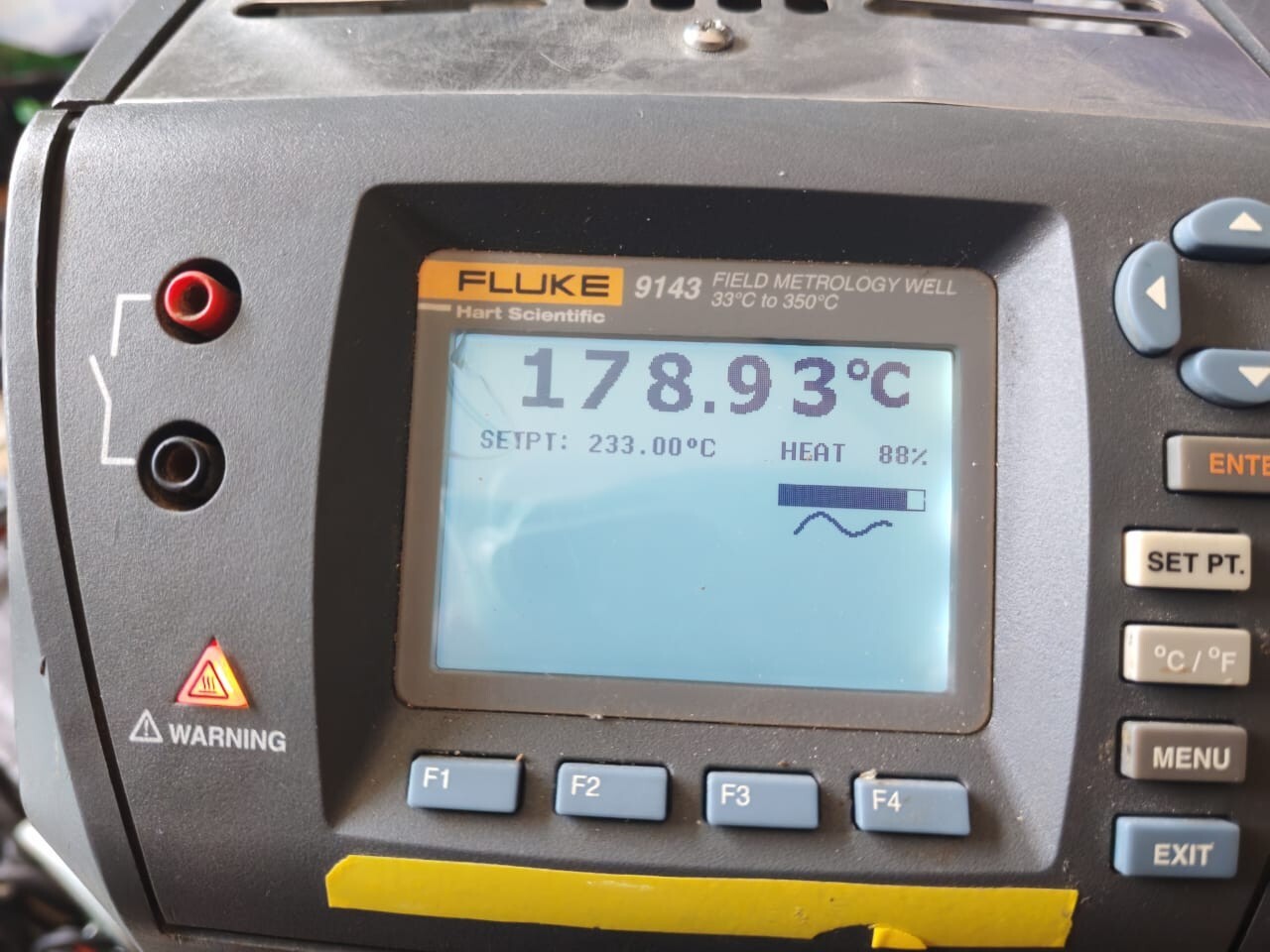 Fluke FLUKE-9143 FLUKE 9143 FIELD METROLOGY WELL 33°C TO 350°C 10