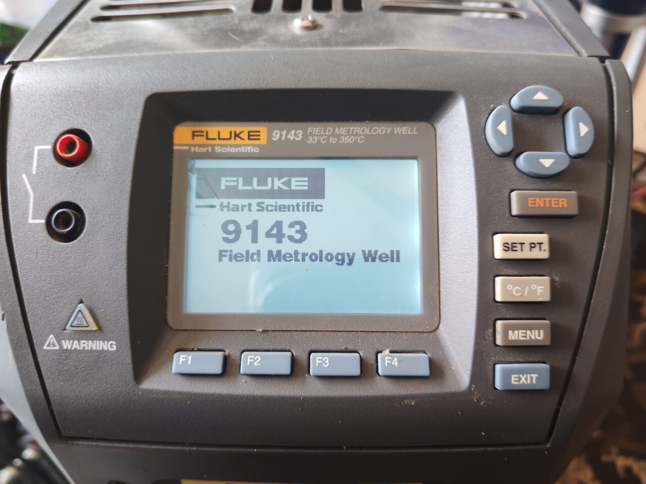 FLUKE 9143 FIELD METROLOGY WELL 33°C TO 350°C
