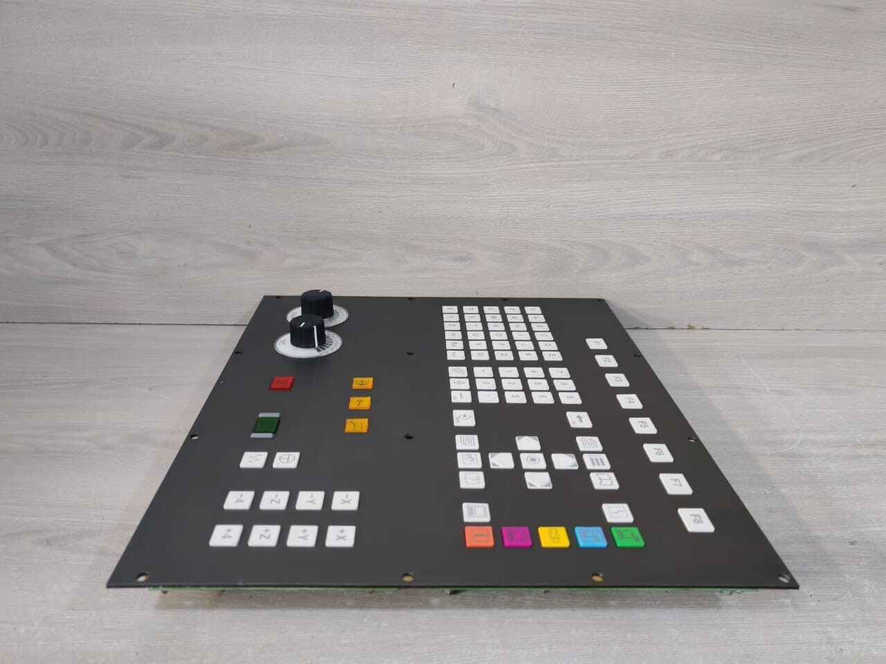 RAFI 5.40 552.657-000 RAFI Lage Teil A 5.40 552.657-000 Operator Panel 7