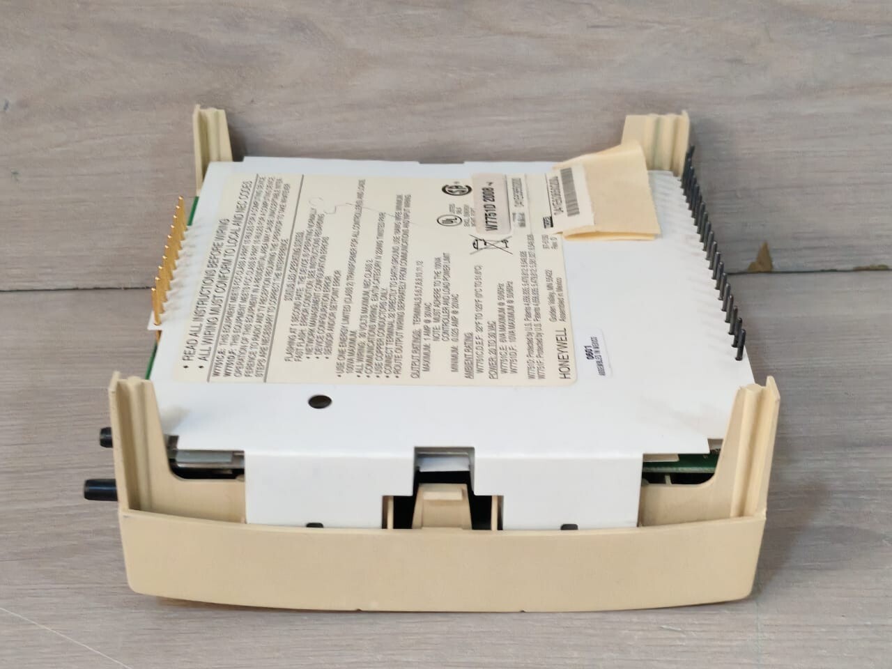 Honeywell W7751D 2008 Honeywell W7751D 2008 Vav Controller 6