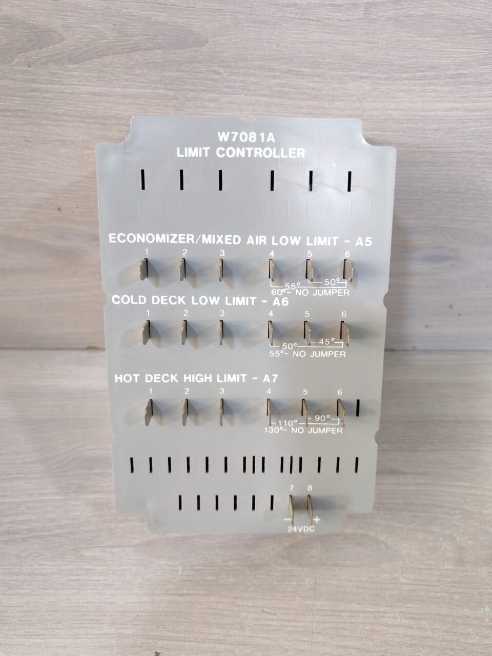 Honeywell W7081A 1015 Honeywell W7081A 1015 Limit Controller 3