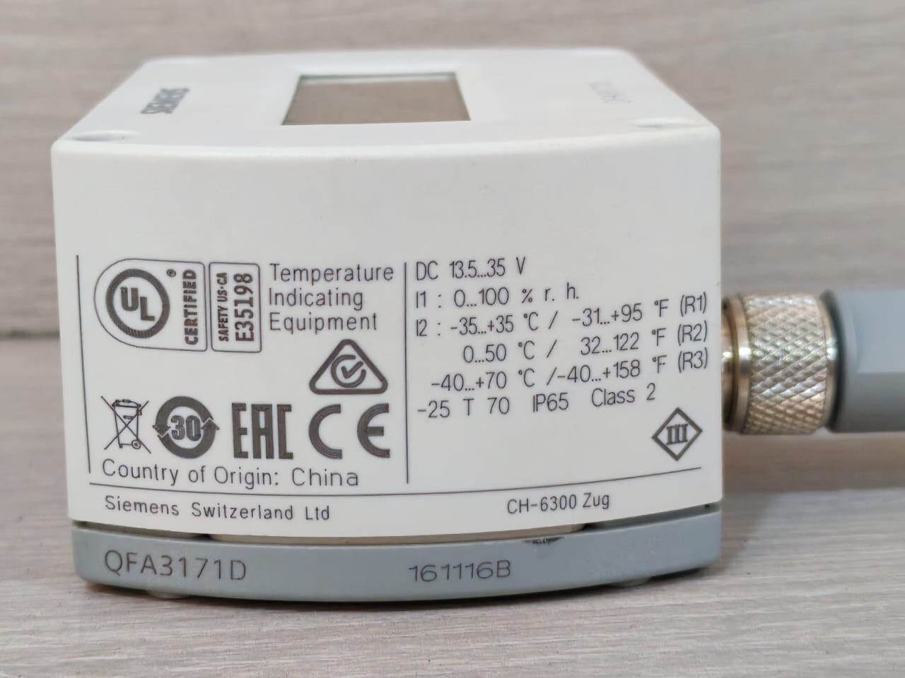 Siemens QFA3171D Siemens QFA3171D Room Humidity /Temperature Sensor 2