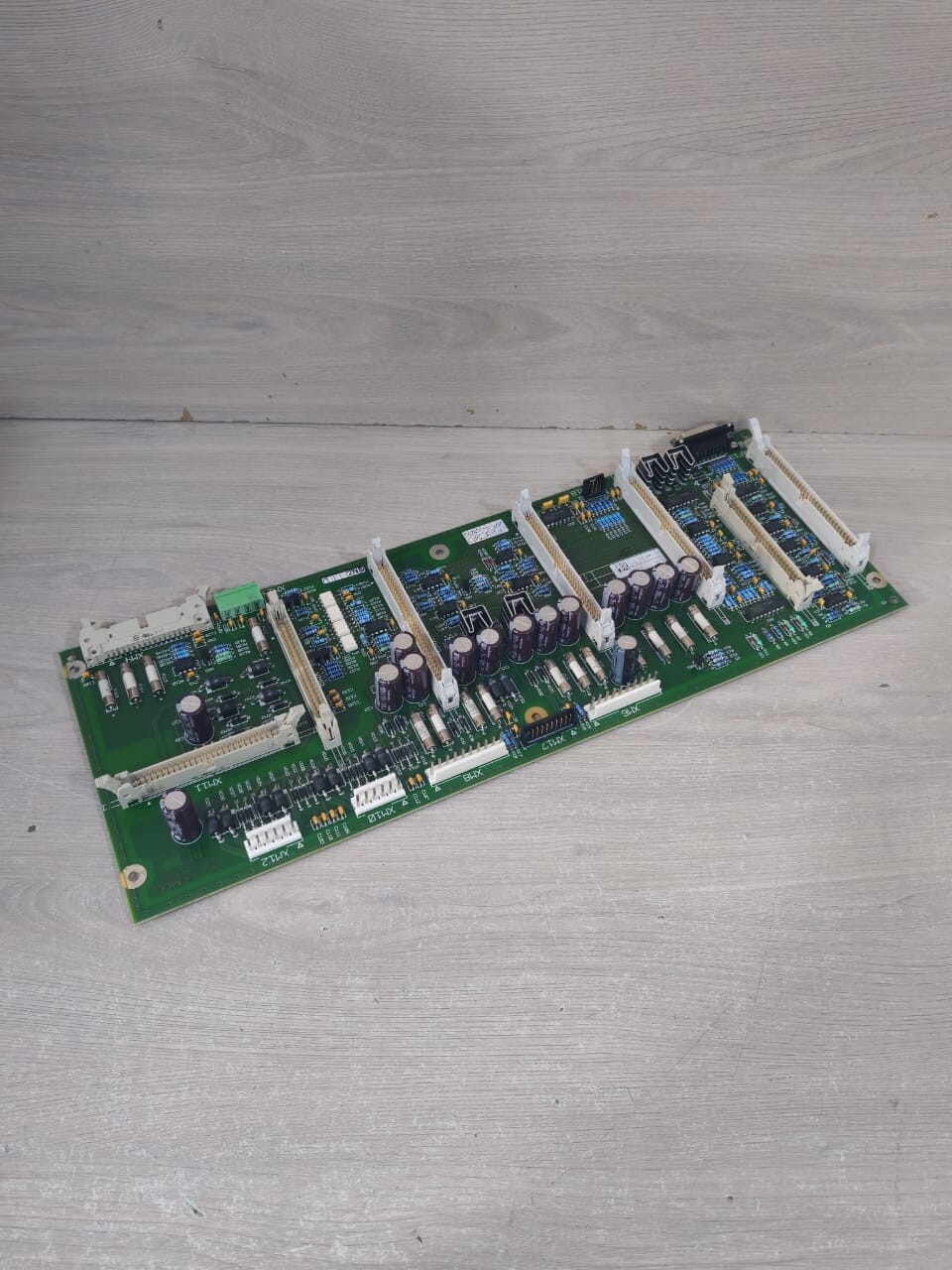 Schneider Electric 510027920XD-1EC SCHNEIDER ELECTRIC 0J-0P4288EC / 510027920XD-1EC MGE CARTE ALME PCB ASSY 3