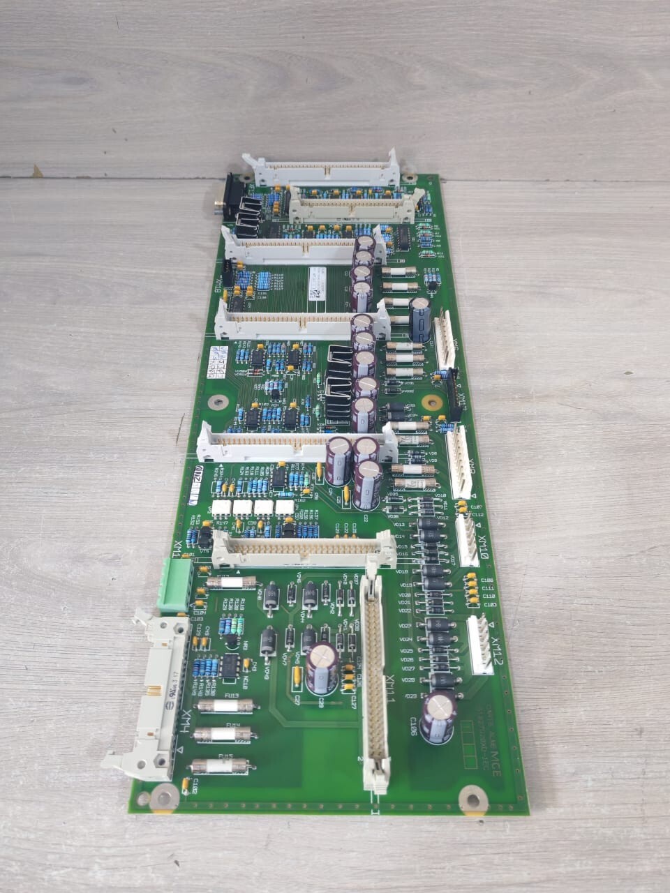Schneider Electric 510027920XD-1EC SCHNEIDER ELECTRIC 0J-0P4288EC / 510027920XD-1EC MGE CARTE ALME PCB ASSY 7
