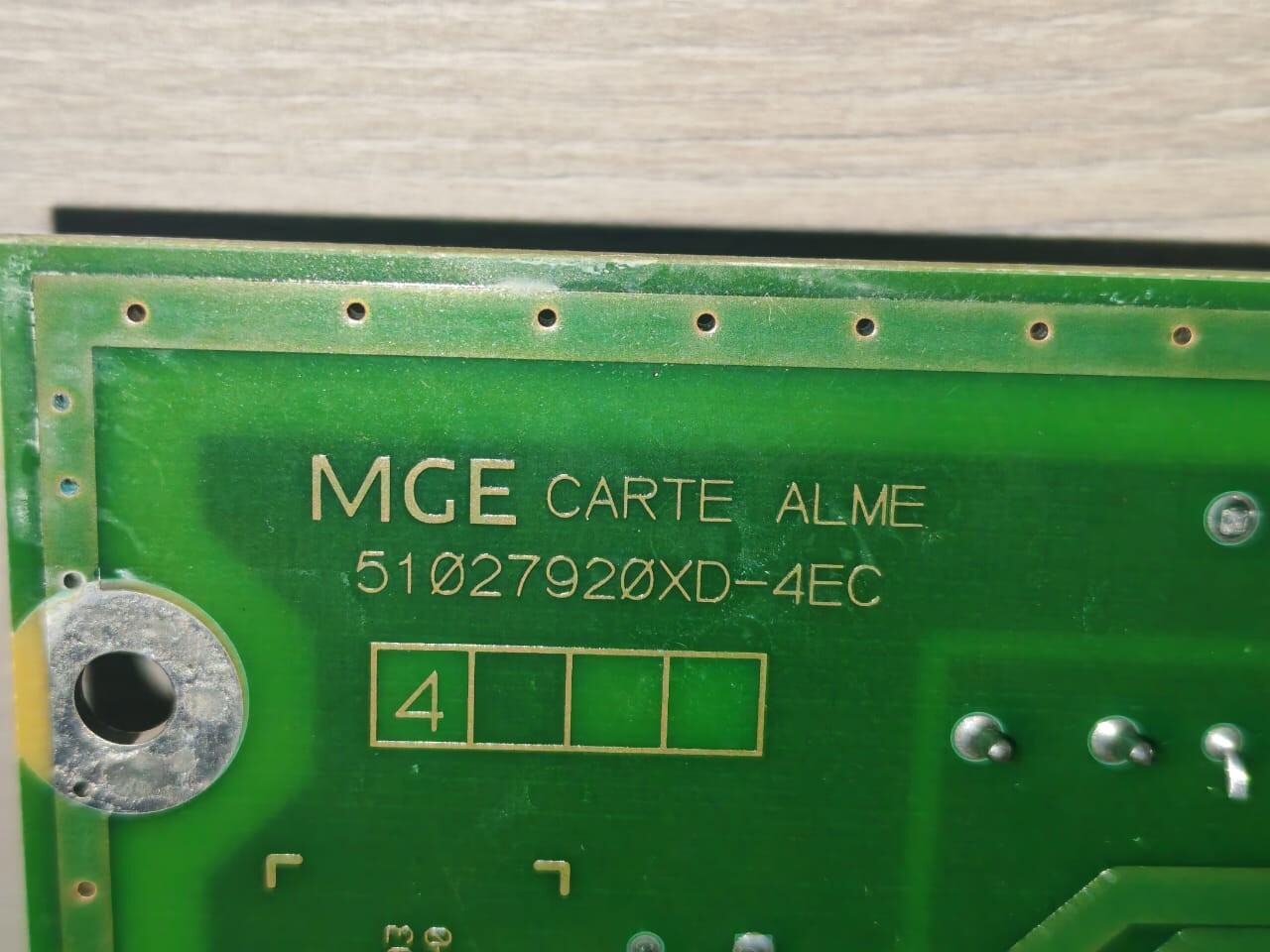 Schneider Electric 510027920XD-1EC SCHNEIDER ELECTRIC 0J-0P4288EC / 510027920XD-1EC MGE CARTE ALME PCB ASSY 8