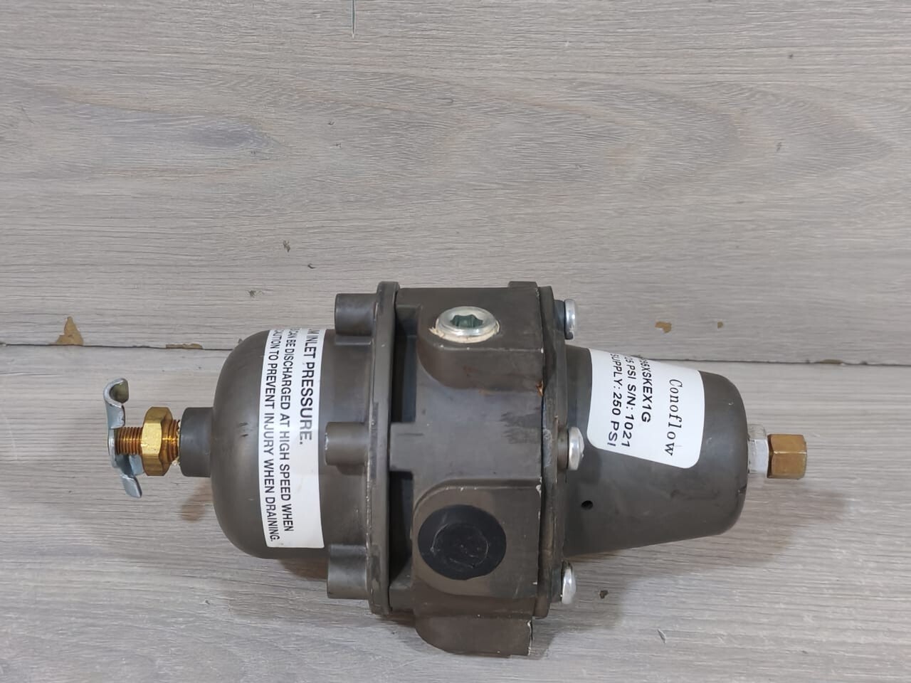 ITT FR95XSKEX1G ITT Conoflow FR95XSKEX1G Filter Regulator 7