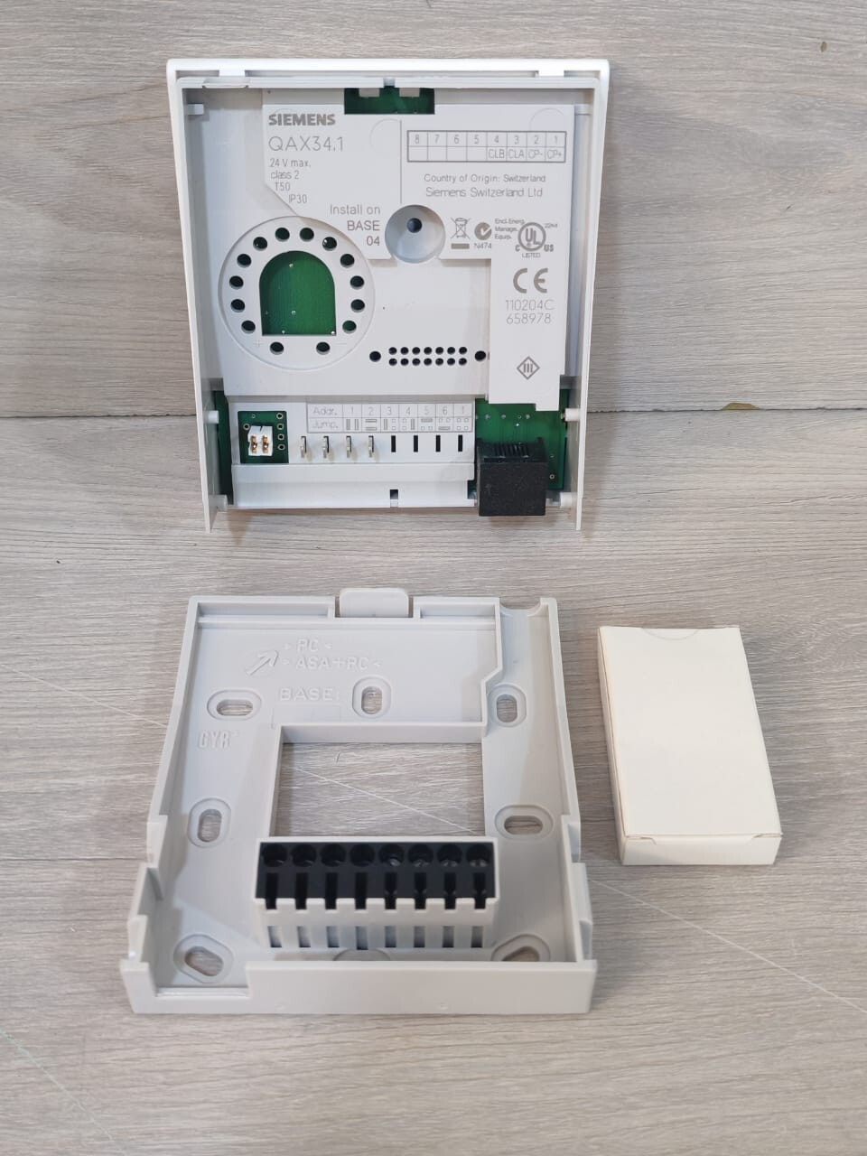 Siemens QAX34.1 SIEMENS QAX34.1 ROOM UNIT SENSOR 5
