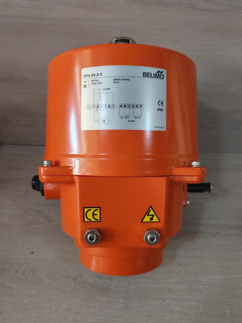 Belimo SY4-24-3-T BELIMO SY4-24-3-T ROTARY ACTUATOR 400Nm AC/DC 24V OPEN/CLOSE 3PT. 20S 2X SPDT 4