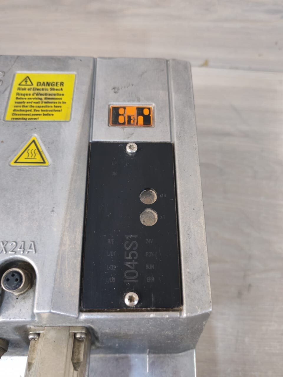 ACOPOS MULTI 65 8CVI045S1HCS0.00- 1 REV.F0 ACOPOS MULTI 65 8CVI045S1HCS0.00- 1 REV.F0 INVERTER MODULE 480VAC 3