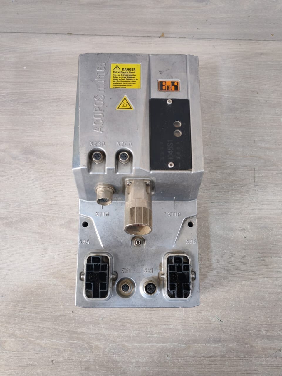 ACOPOS MULTI 65 8CVI045S1HCS0.00- 1 REV.F0 ACOPOS MULTI 65 8CVI045S1HCS0.00- 1 REV.F0 INVERTER MODULE 480VAC 4