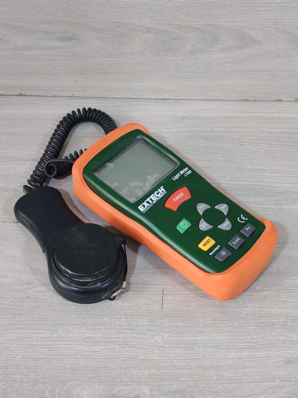 EXTECH INSTRUMENT LT300 EXTECH INSTRUMENT LT300 DIGITAL LIGHT METER 7