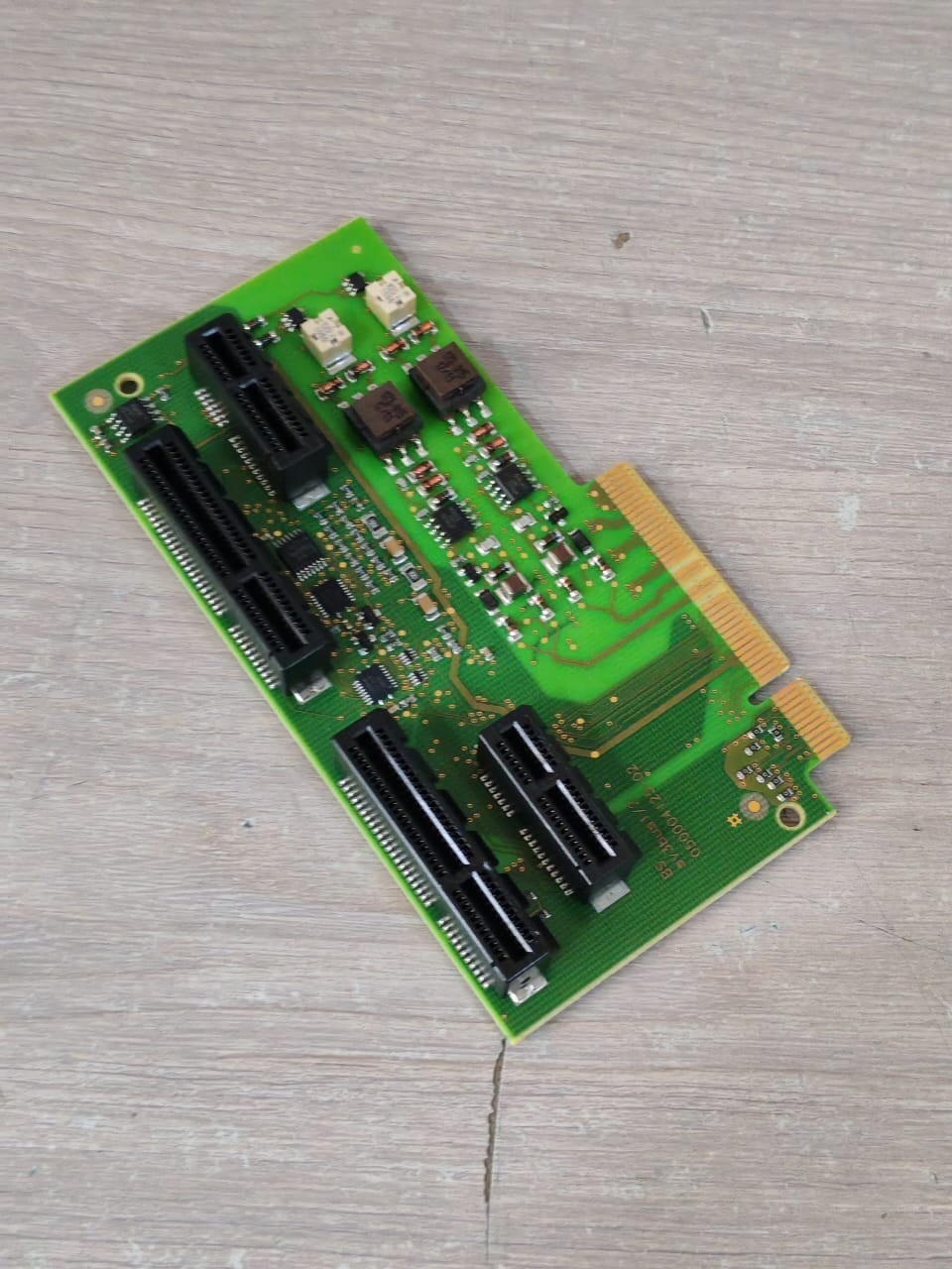 B&R 050004125-02 B&R BS SV3BUS 1/2 050004125-02 PCB FROM ACOPOS MULTI65 2